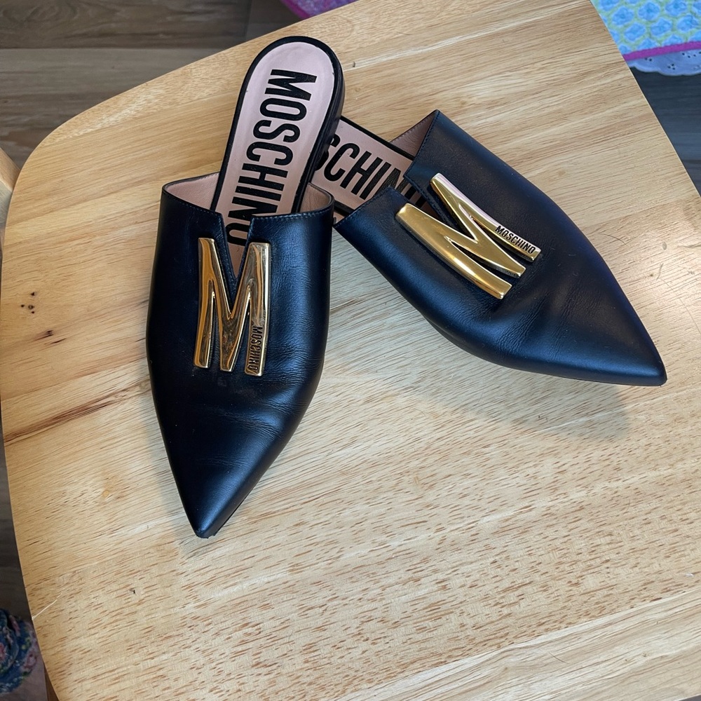 MOSCHINO MULES STUNNING